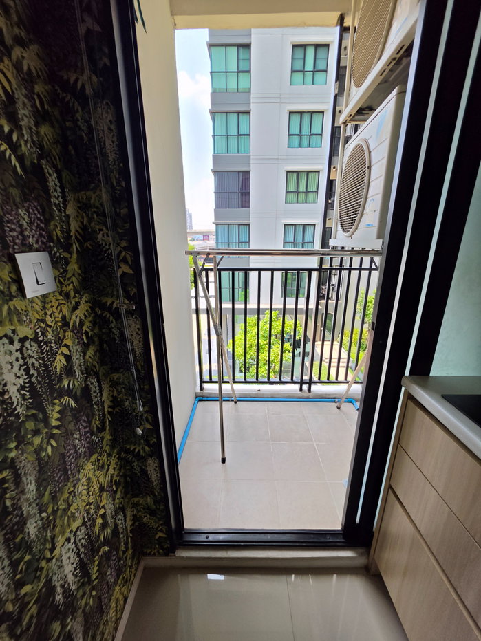 รูป เอพพิโซด​ พหลโยธิน​  สะพาน​ใหม่​ ใกล้​รถไฟฟ้า​บีทีเอส​สายหยุด - รูปที่ 15/17