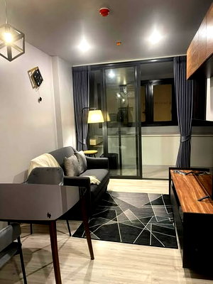 Condos for rent : PFD-08303 For rent XT Huai Khwang (XT Huaikhwang) near MRT Huai Khwang, Ratchada-Huai Khwang location 🚈✨