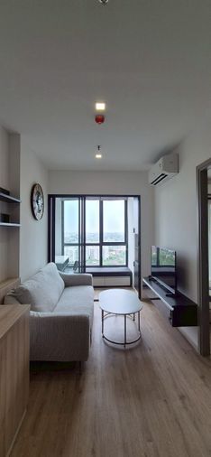 Fully furnished room for rent , near ARL and MRT Huamak station