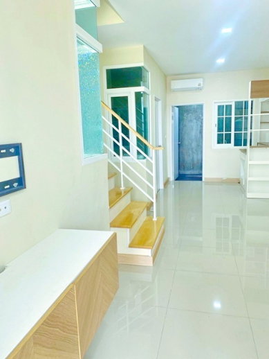 รูป ใกล้BTS สำโรง 1.1 กม.ลาซาล ทำเลสุขุมวิท 113 บ้านมุม 17 ตร.ว.132 ตร.ม. อิมพีเรียลเวิลด์ สำโรง ทาวน์โฮม 3 นอน 2 น้ำ - รูปที่ 5/8