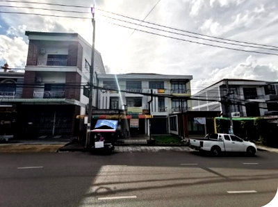 Shophouses for sale Muang Krabi Krabi : FOR SALE  COMMERCIAL BUILDING PROPERTY  3137000 BAHT.