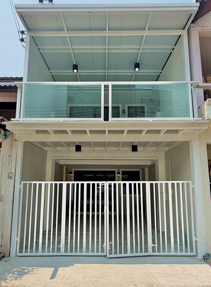รูป บ้านสวย  ใจกลางเมืองนนทบุรี  3 ห้องนอน  หมู่บ้านเรวดี 3   ซอยเรวดี 57   ใกล้กระทรวงสาธารณะสุข - รูปที่ 1/21