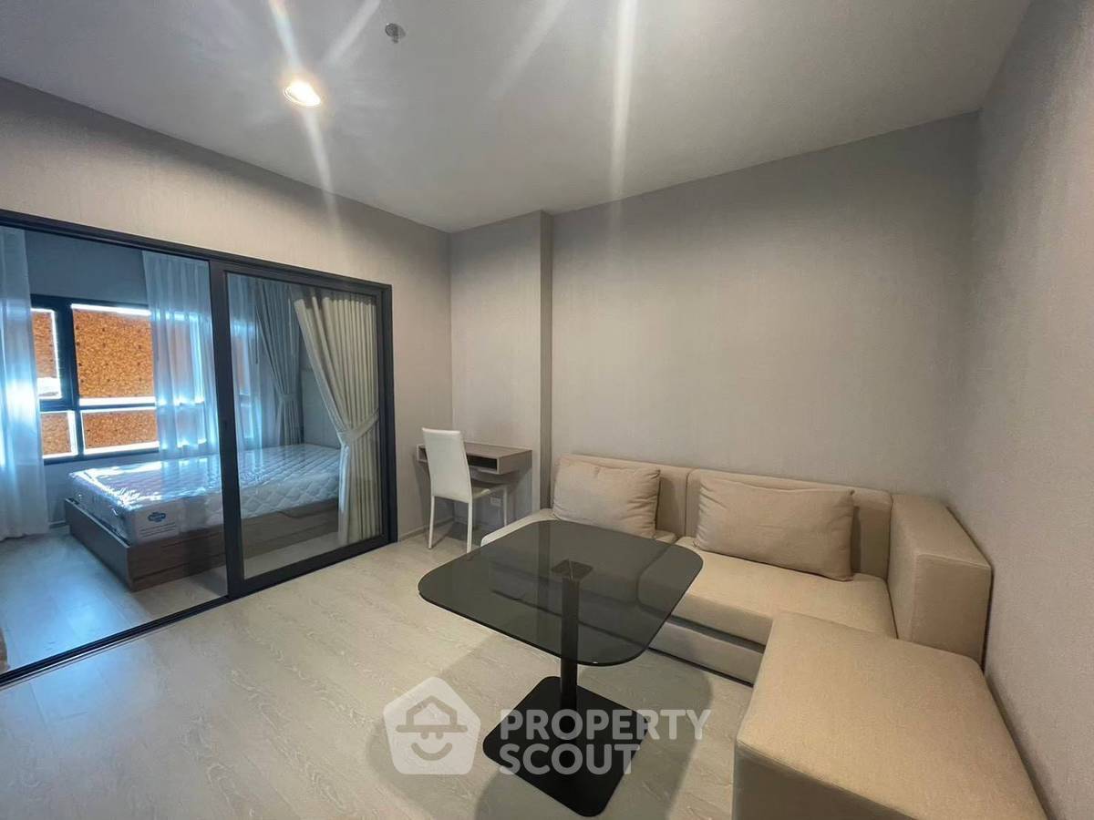 picture 1-BR Condo at Ideo Thaphra Interchange near MRT Tha Phra (ID 2820567) - 4/10