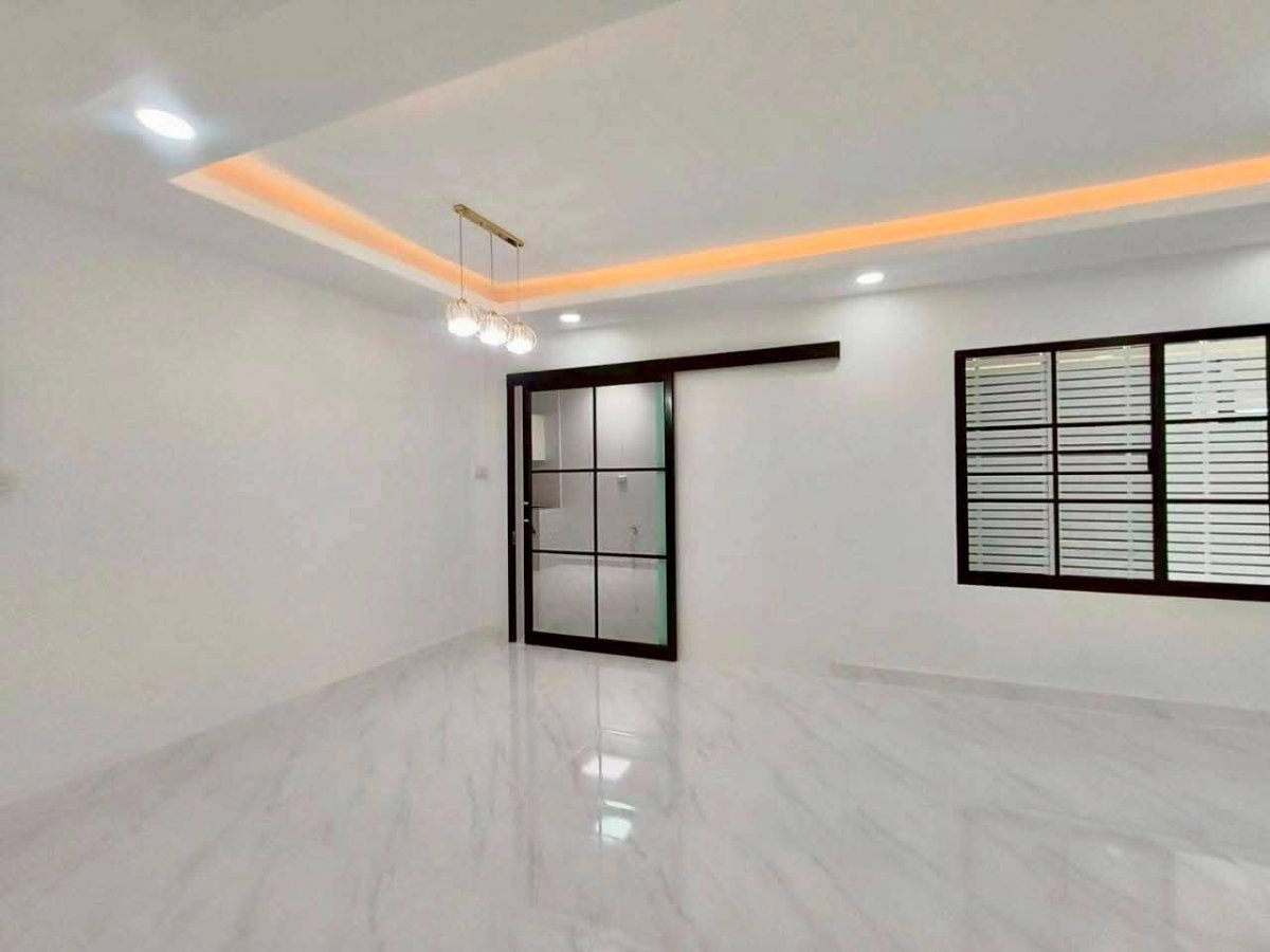 รูป ขายบ้านแฝด 2 ชั้น #บ้านผ่อนตรง หมู่บ้านพฤกษา 13 คลองสาม | พื้นที่กว้าง 5 ห้องนอน เหมาะสำหรับครอบครัวใหญ่ - รูปที่ 8/20