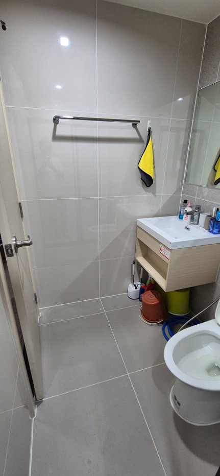 รูป คอนโด นิว ซี-สแควร์ สวนหลวง สเตชั่น ห้องใหญ่ มีความเป็นส่วนตัวสูง วิวสระ แต่งบิ้วอินแบบพิเศษ พร้อมอยู่ - รูปที่ 19/36