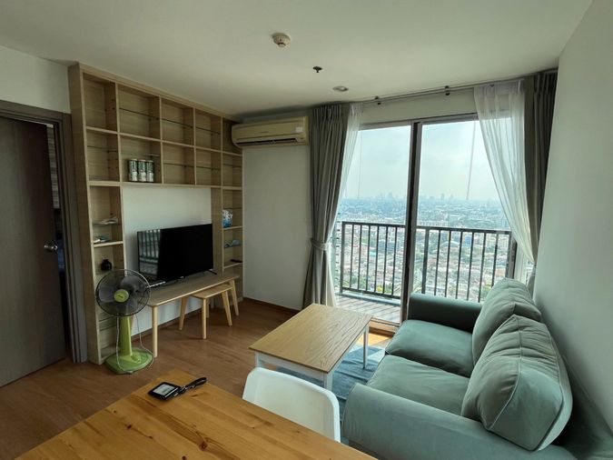 ให้เช่า The Base Sukhumvit 77 ** 17,000 บ./ด.**  ขนาด 36 ตรม.  1ห้องนอน 1ห้องน้ำ  ห้องมุม ชั้น 29