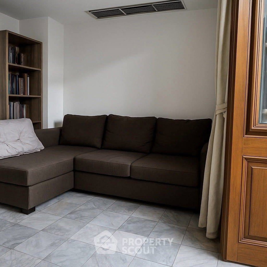 picture 2-BR Condo at Wittayu Complex near BTS Phloen Chit (ID 2820550) - 2/13