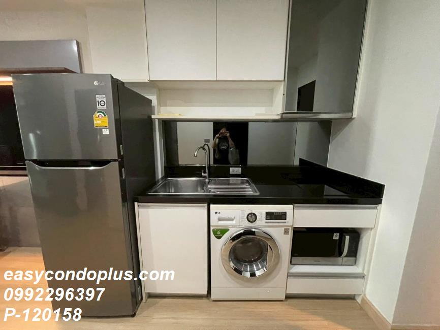 รูป P-120158 วิวเมืองสวย! Skywalk Condo 1 ห้องนอน ใกล้ BTS [35,000] | Line Id: @easycondoplus | 099-229-6397 - รูปที่ 9/11