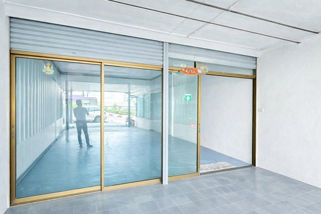 รูป อำเภอไทรน้อย บิ๊กซี ไทรน้อย 3 กม. อาคารพาณิชย์ 3 ชั้นฟังก์ชันครบ 3นอน 1น้ำ 25 ตร.ว. 320 ตร.ม. ตลาดไทรน้อย 1 กม. - รูปที่ 2/8