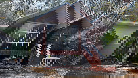 ขายที่ดิน 11 ไร่ ต.ดอนทอง  จ.พิษณุโลก + บ้าน2หลัง ประตูรั้วเป็นรีโมท รั้วล้อมรอบครบ4ด้านหมดแล้ว พร้อมต้นมะม่วง กระท้อน กล้สย มะนาว  