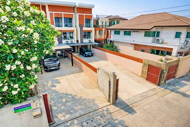 ให้เช่าบ้านเดี่ยว 4 ห้องนอน 280 ตร.ม. 50 ตร.ว. เขตพญาไท