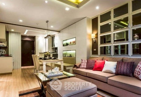 รูปภาพ 2-BR Condo at Sky Walk Residences near BTS Phra Khanong (ID 2813227)