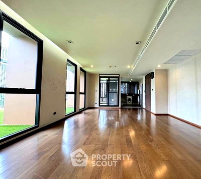 Condos for rent : 3-BR Condo at The Hudson Sathorn 7 near BTS Chong Nonsi (ID 2814622)