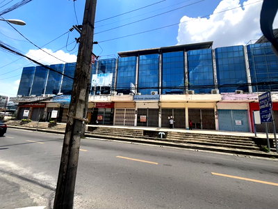 Shophouses for rent Prince of Songkla University  : For Rent: 4-Story Commercial Building, opposite YWCA, 3 large rooms, 2 small rooms, 4 air