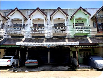 Shophouses for sale Muang Lop Buri Lopburi : FOR SALE  COMMERCIAL BUILDING PROPERTY  1874000 BAHT.