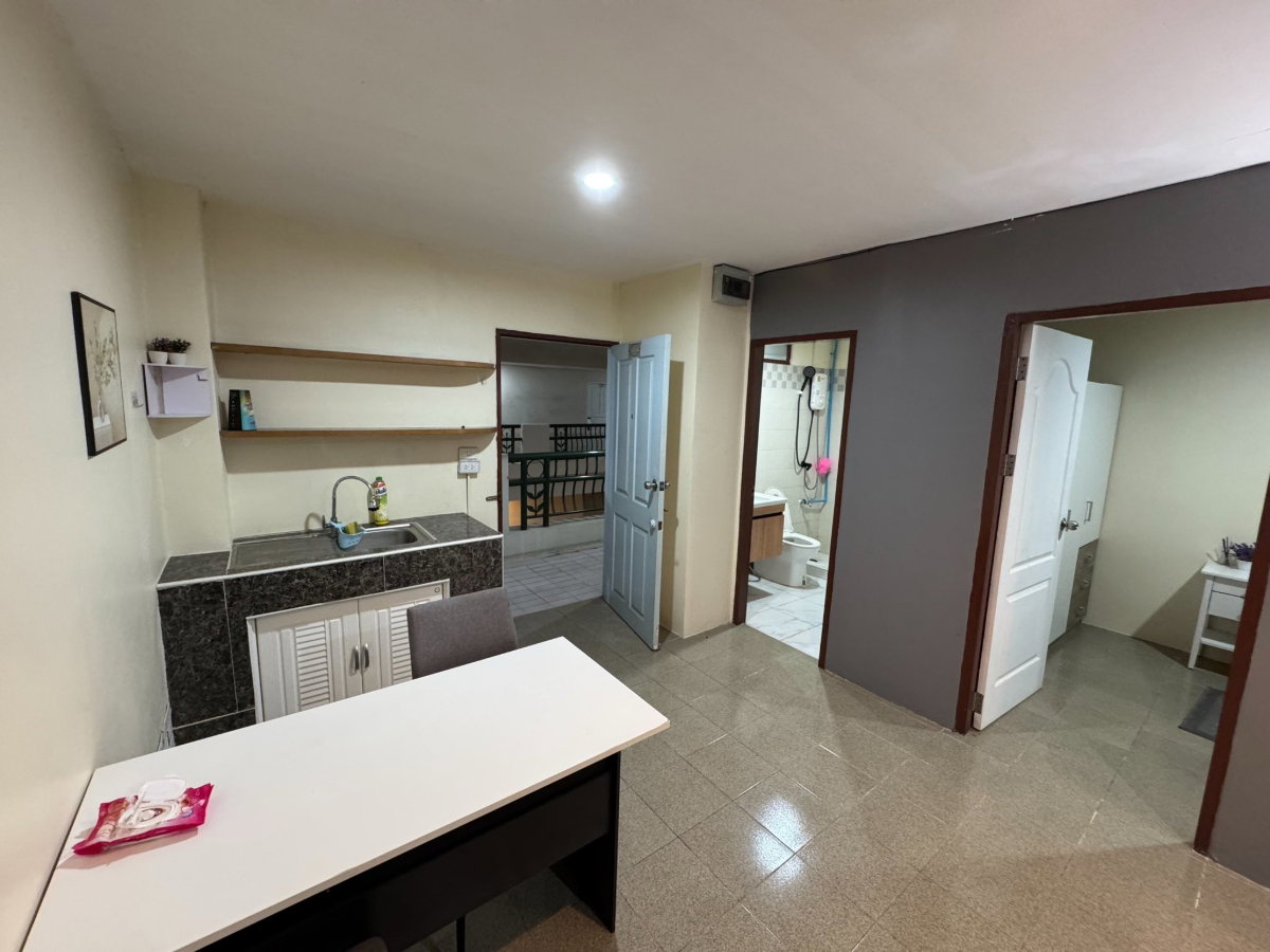 รูป เดอะ พาร์คแลนด์ บางนา 1B1B ชั้น 8 ตึก 10 ขนาด 38 ตร.ม. เช่า 9,000 บาท/เดือน Ready to move in - รูปที่ 9/11