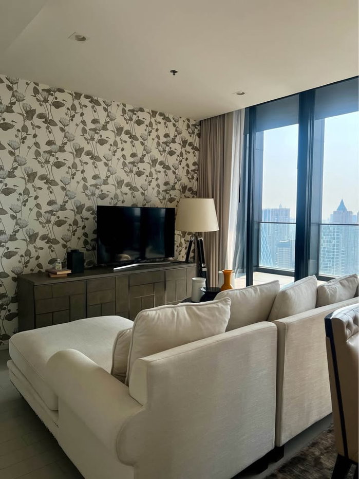 รูป ++++เช่าด่วน+++  ห้องสวย Noble Ploenchit ** 3 ห้องนอน ขนาด 208.68 ตร.ม. แต่งครบพร้อมเข้าอยู่ - รูปที่ 40/42