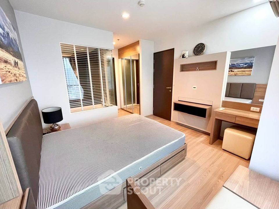 รูป คอนโด 1-ห้องนอน ที่ ริธึ่ม สาทร ใกล้ BTS สะพานตากสิน (ID 1798550) - รูปที่ 8/9