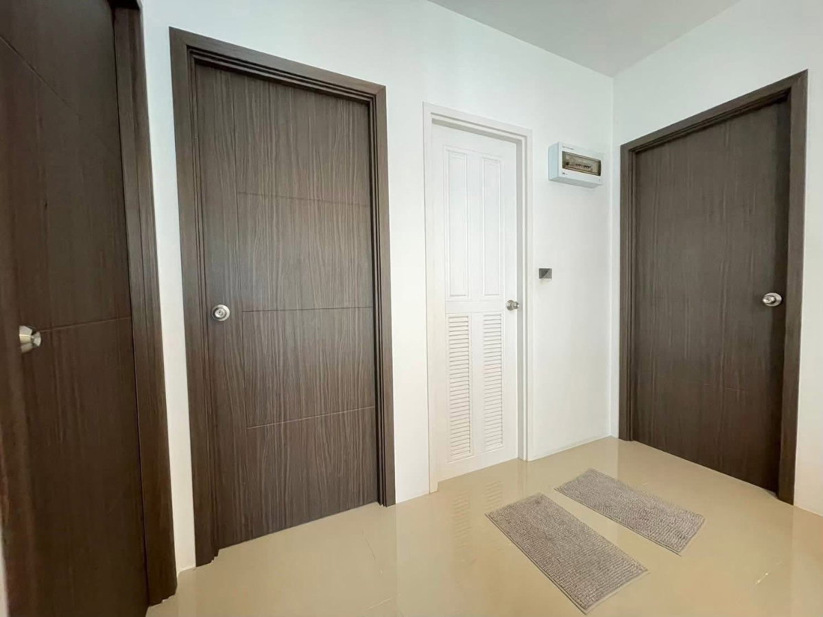 รูป 🏡✨ให้เช่าบ้านเดี่ยว “ฉัตรหลวง 17 คลองสาม” 4 ห้องนอน 3 ห้องน้ำ บ้านพร้อมอยู่ เฟอร์ครบ #เลี้ยงสัตว์ได้🐶🐱 #รับจดบริษัท - รูปที่ 7/8