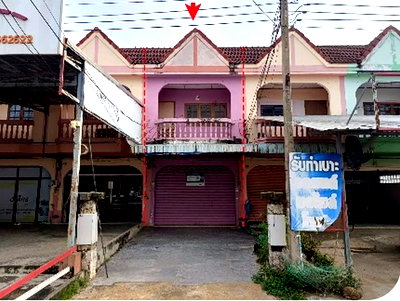 Shophouses for sale Yasothon : FOR SALE  COMMERCIAL BUILDING PROPERTY  2132000 BAHT.