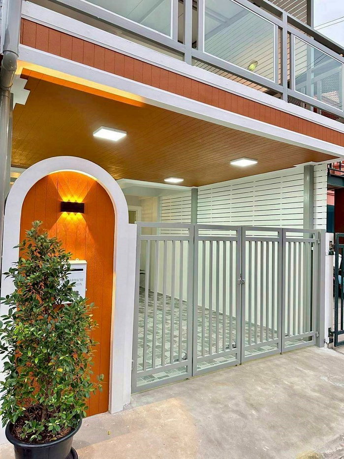 รูป ทำเลดี  ติดถนนกาญจนาภิเษก  #หมู่บ้าน ป.ฝาสุข นิเวศน์  บางบัวทอง  รีโนเวทใหม่  ห่างเซ็นทรัล เวสเกต เพียง 2 ป้ายรถเมล์ - รูปที่ 2/19