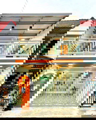 ทาวน์โฮม รร.กสิณธรเซนต์ปีเตอร์ : ทำเลดี  ติดถนนกาญจนาภิเษก  #หมู่บ้าน ป.ฝาสุข นิเวศน์  บางบัวทอง  รีโนเวทใหม่  ห่างเซ็นทรัล เวสเกต เพียง 2 ป้ายรถเมล์