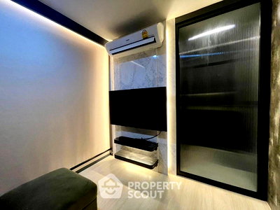 คอนโดให้เช่า : คอนโด 2-ห้องนอน ที่ ไลฟ์ วัน ไวร์เลส ใกล้ BTS เพลินจิต (ID 2744089)
