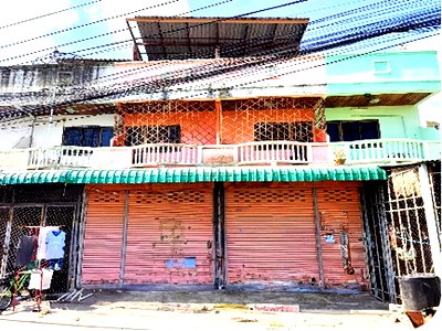 Shophouses for sale Fairy Plaza : FOR SALE  COMMERCIAL BUILDING PROPERTY  2517000 BAHT.
