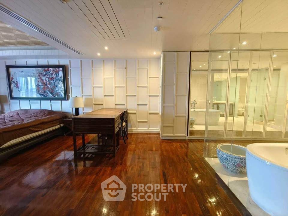 รูป คอนโด 2-ห้องนอน ที่ ณุศา สเตท ทาวเวอร์ คอนโดมิเนียม ใกล้ BTS สะพานตากสิน (ID 2817573) - รูปที่ 3/26