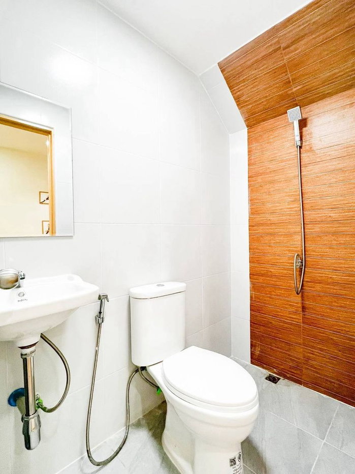 รูป ขายทาวน์เฮ้าส์ 2 ชั้น รีโนเวทใหม่ ใกล้เซ็นทรัลศรีราชา ทำเลทอง - รูปที่ 15/15