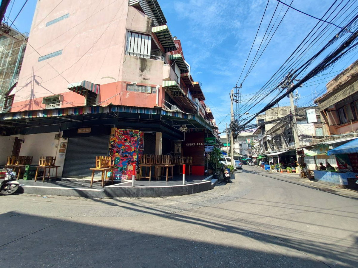 รูป ให้เช่าทาวน์โฮม 2 ชั้นใกล้สถานีรถไฟฟ้าบางบัว มหาวิทยาลัยศรีปทุม มหาวิทยาลัยเกษตรศาสตร์  ✨ บ้านสวยสะอาด ปรับปรุงใหม่ 100% - รูปที่ 3/46