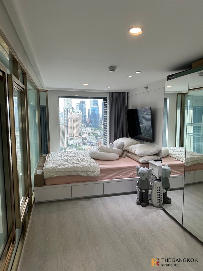 picture High-potential Location, Not as Expensive as You Think KnightsBridge Prime Sathorn - 4/10