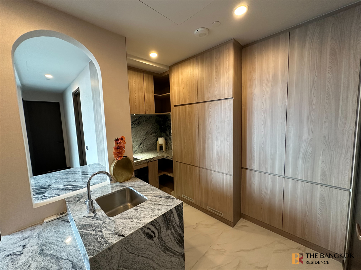 รูป คอนโด Luxury ทำเลใจกลางเมือง ดิ เอส สุขุมวิท 36 - รูปที่ 7/9
