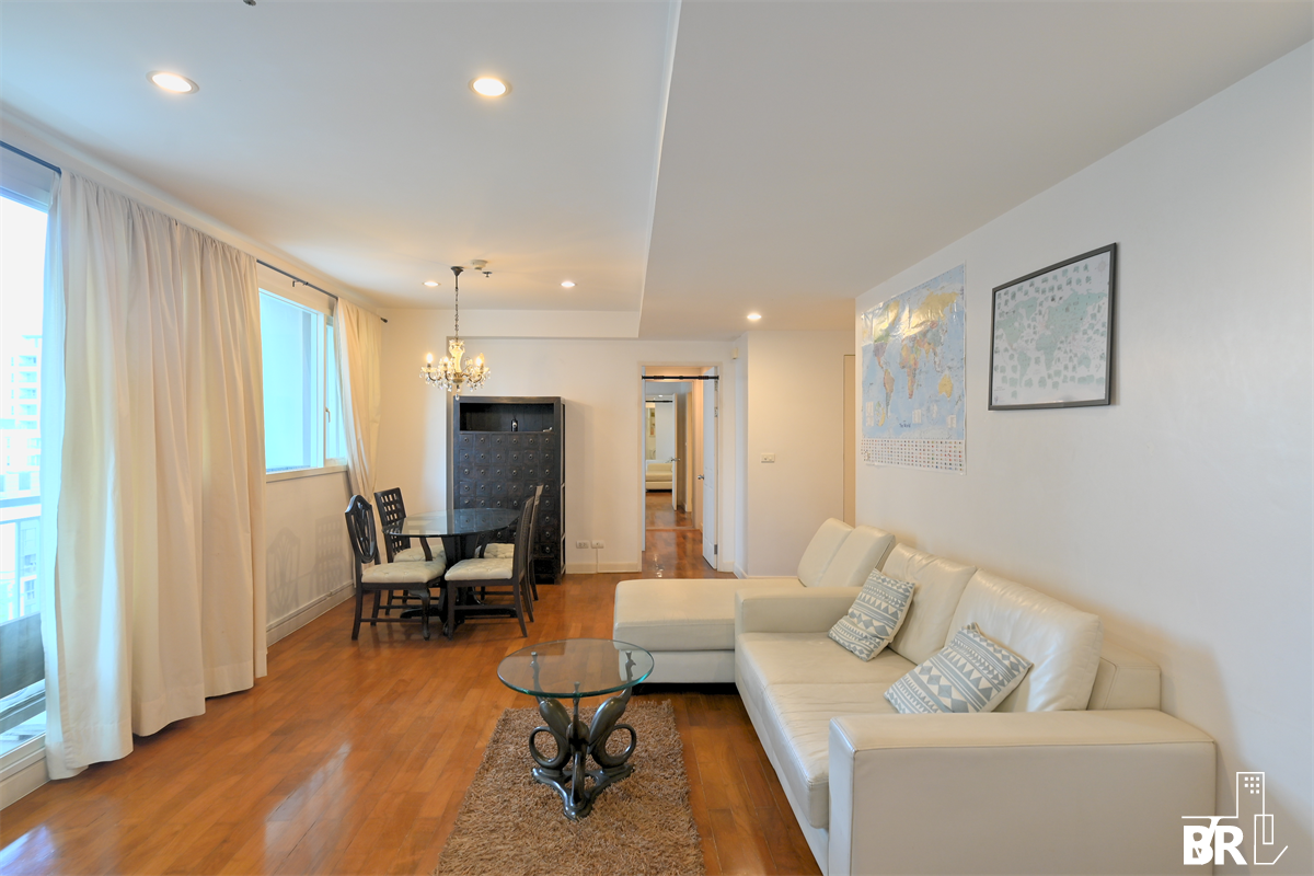 รูป บ้านสิริ 31 เดินทางง่าย พื้นที่ใช้สอยจัดเต็ม - รูปที่ 6/10