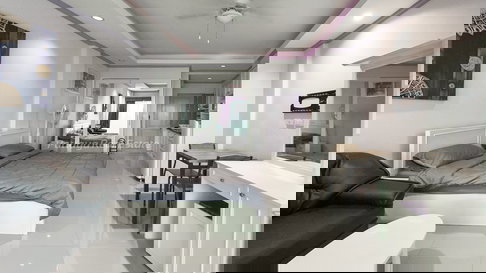 🛏️ Studio - 🛁 1 ห้องน้ำ - 🏙️ Garden View - 🌏 ชื่อชาวต่างชาติ - 🏢 Baan Suan Lalana Jomtien - รหัส: BSL15