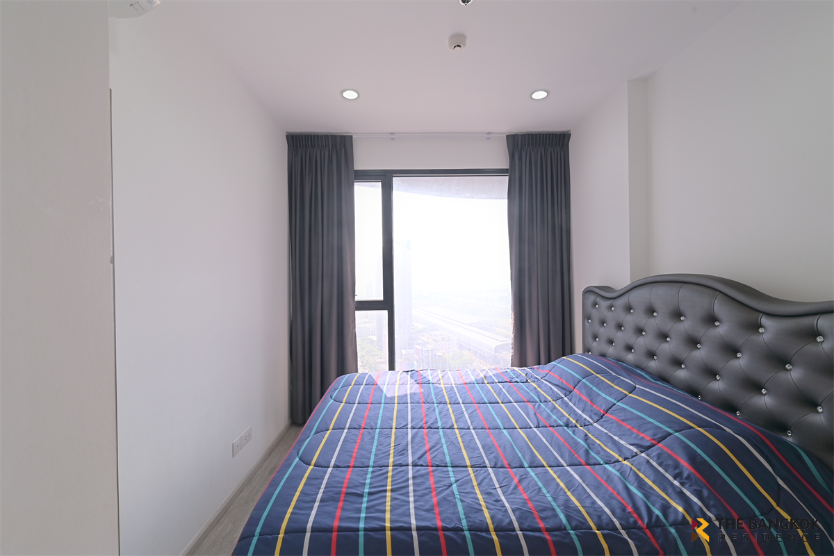 picture Ideo Mobi Asoke near MRT Phetchaburi Station Book before anyone else - 3/10