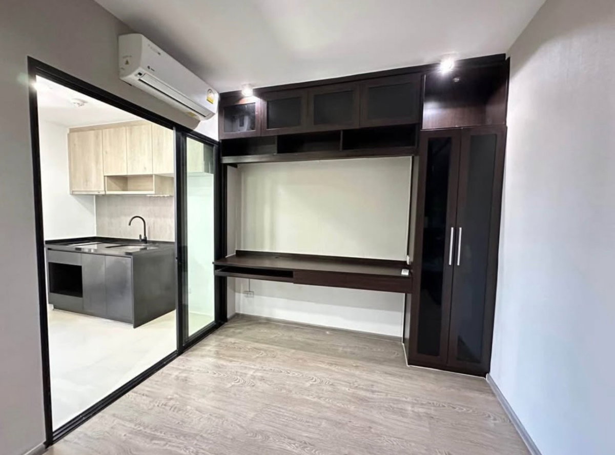 รูป [เช่า] Lyss Ratchayothin Condo (ลิสส์ รัชโยธิน) คอนโด Low-rise ทำเลใจกลางรัชโยธิน ใกล้ BTS เพียง 200 เมตร - รูปที่ 1/19