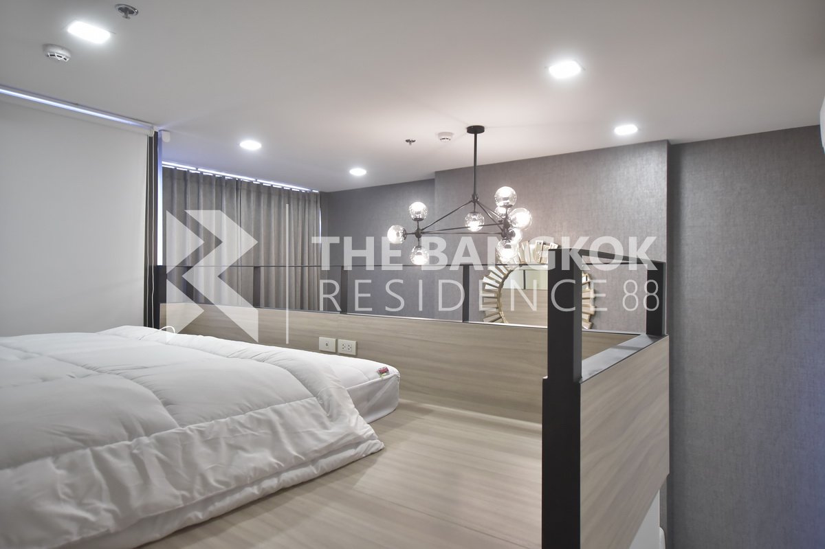 picture Convenient Travel, Great Value per Square Meter Chewathai Residence Asoke - 8/10