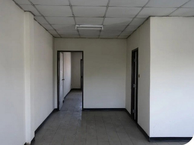 picture FOR SALE  OFFICE PROPERTY  9159000 BAHT. - 4/8