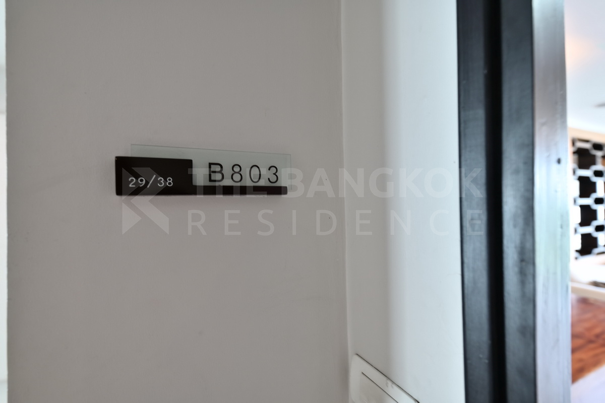 picture Avenue 61 Condo Near MRT to Save More Time - 3/10
