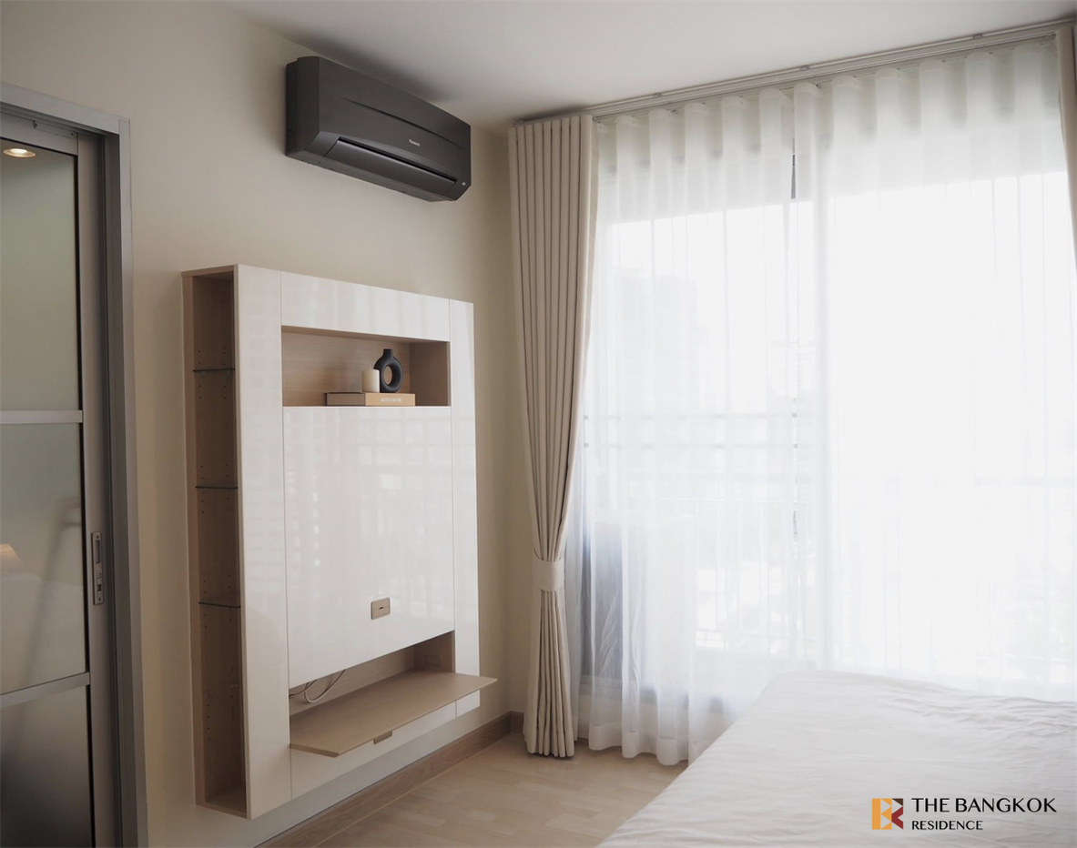 picture RHYTHM Ratchada Comfortable and Ready to Move-in near MRT Ratchadaphisek Station - 1/10