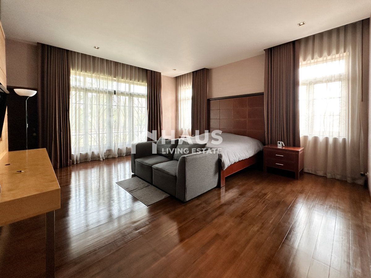 รูป ✨ มรดกแห่งความภูมิใจ! คฤหาสน์ทายาท สภาพดีเยี่ยม (วิวหน้าบ้านเปิดโล่ง) 🔥 ขายบ้านเดี่ยว คฤหาสน์ทายาท 🔥 / 4 ห้องนอน #HCWT012 - รูปที่ 9/38