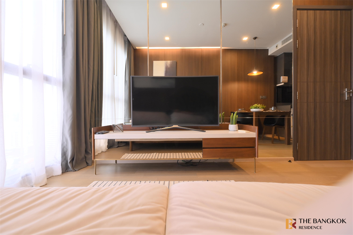 picture Ashton Asoke near MRT Rama 9 Station Easy Travel, Fully Utilized Space - 8/10