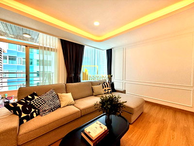 คอนโดให้เช่า : Grand Langsuan | Renovated 3 Bedroom Condo in Prime Area - BR4069CD