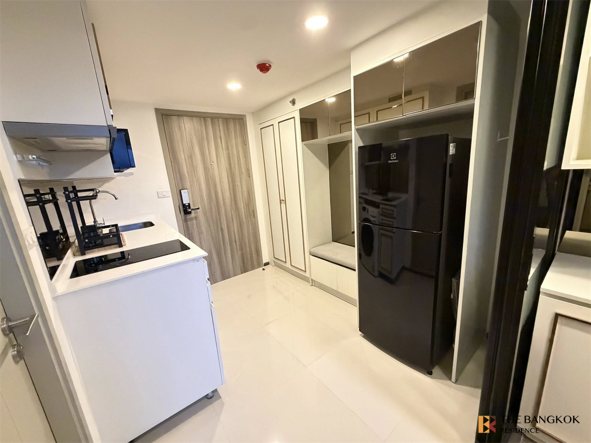 picture KnightsBridge Space Ratchayothin Private Unit, Fully Equipped Common Area near BTS Phahonyothin 24 - 8/10