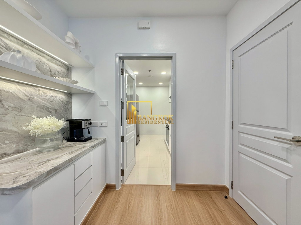 รูป Grand Langsuan | Renovated 3 Bedroom Condo in Prime Area - BR4069CD - รูปที่ 10/44