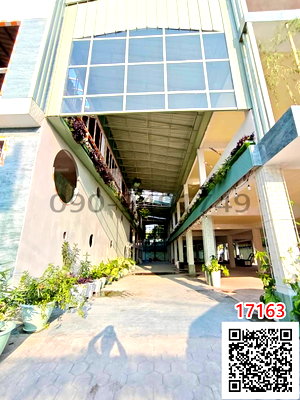 เช่าอาคารพาณิชย์ นนทบุรี : เช่า อาคาร 2 หลัง ซอยเรวดี 7 จ.นนทบุรี เนื้อที่ 1 ไร่ 21 ตารางวา 