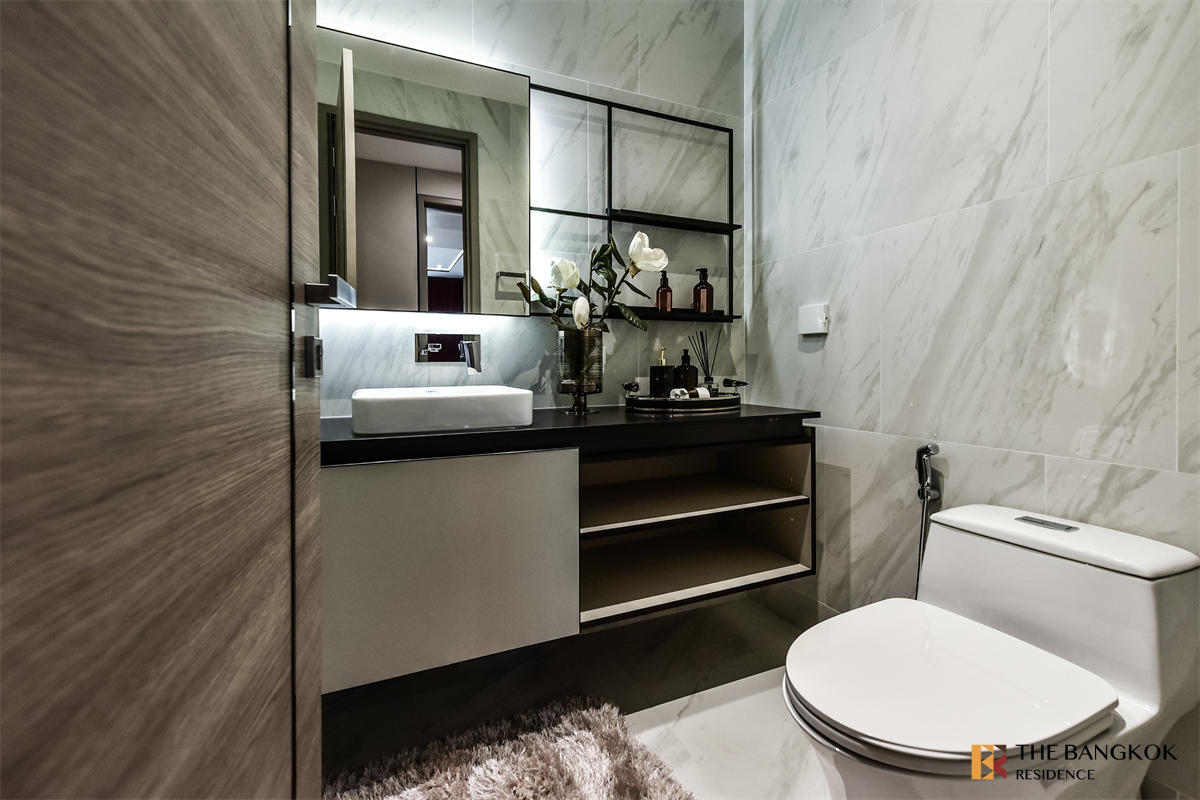 picture The Room Sukhumvit 38 Move-in Ready, Just Bring Your Stuff - 4/10