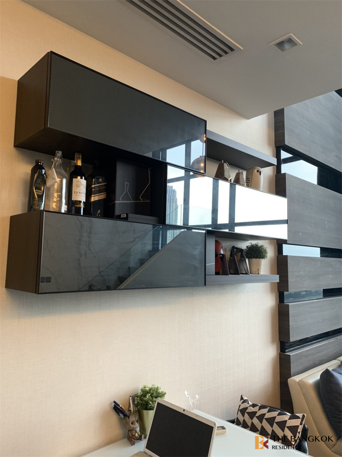 รูป เอกสิทธิ์แห่งความหรูหราบนทำเลเศรษฐกิจ คอนโด ไอวี่ แอมพิโอ ใกล้ MRT สถานีศูนย์วัฒนธรรม แห่งประเทศไทย - รูปที่ 2/10