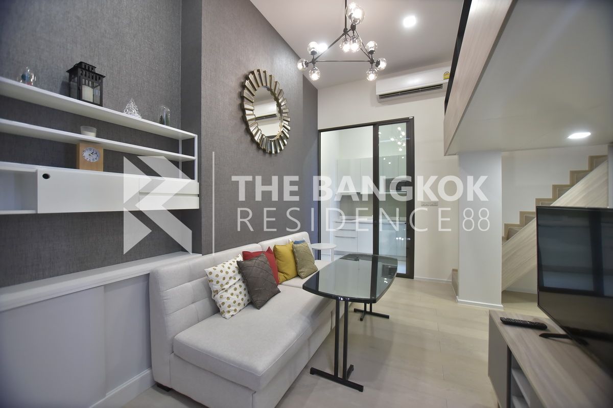 picture Convenient Travel, Great Value per Square Meter Chewathai Residence Asoke - 7/10